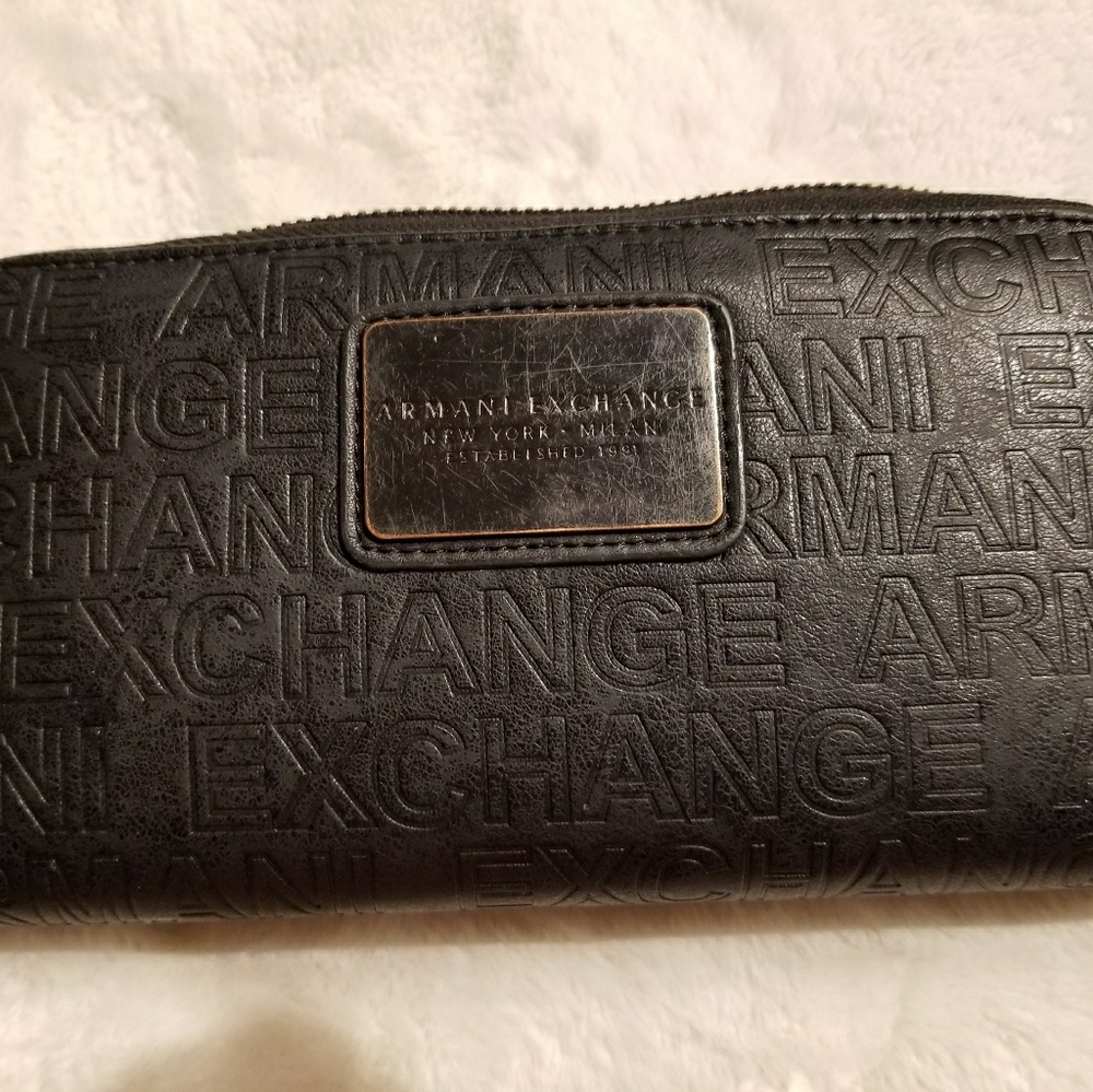 AE Black wallet